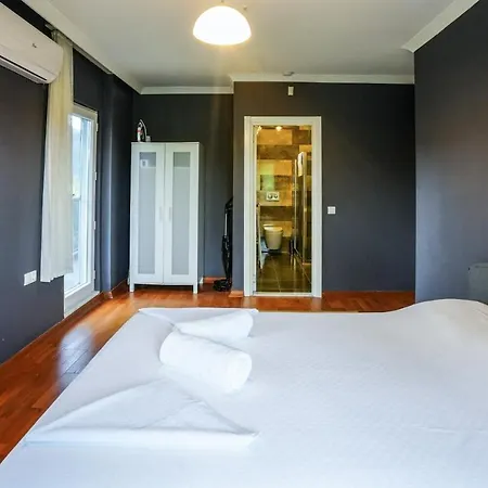 Apartment Luminous And Chic Flat In Mugla