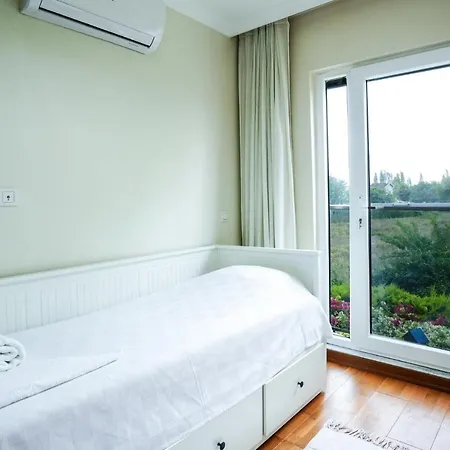 Luminous And Chic Flat In Mugla