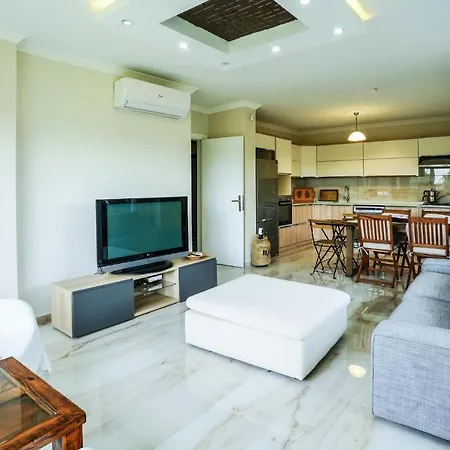 Luminous And Chic Flat In Mugla