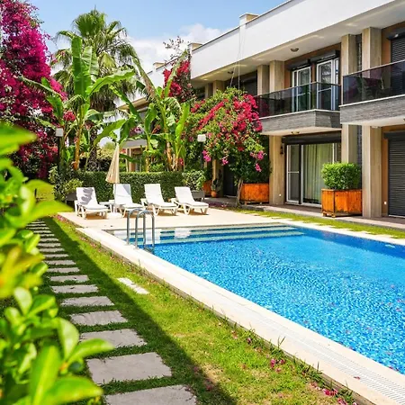 Luminous And Chic Flat In Mugla * ダラマン